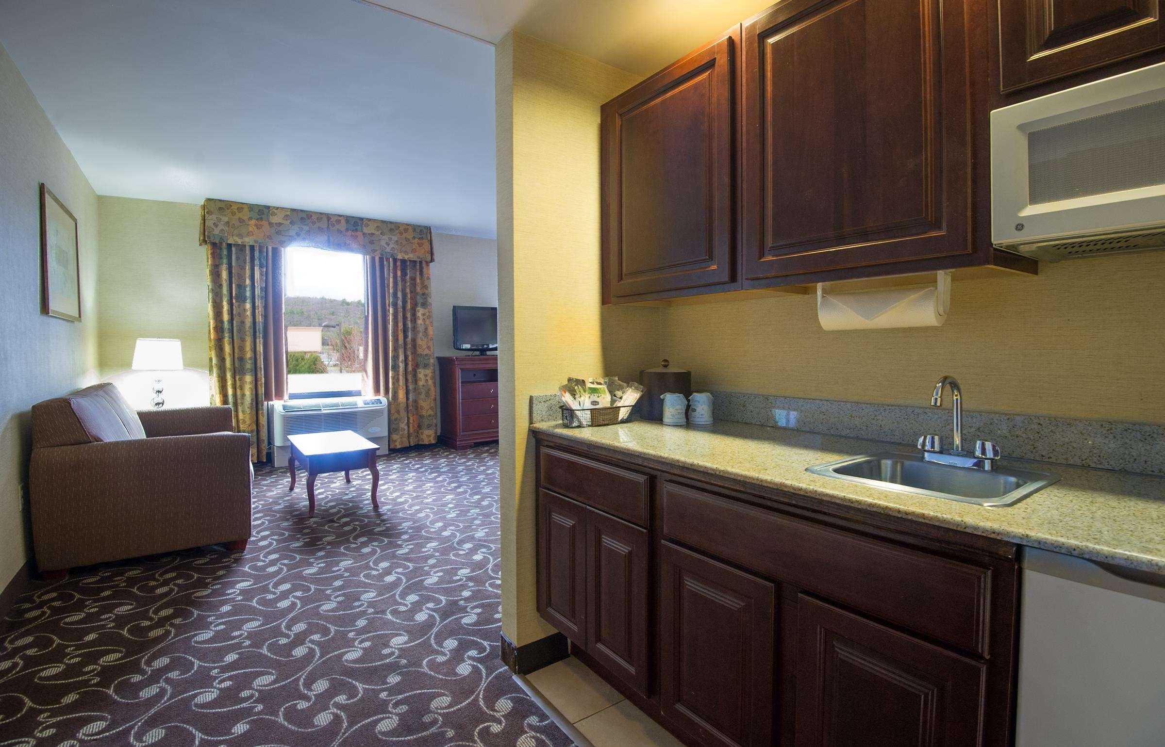 Hampton By Hilton Brattleboro Hotel Eksteriør billede