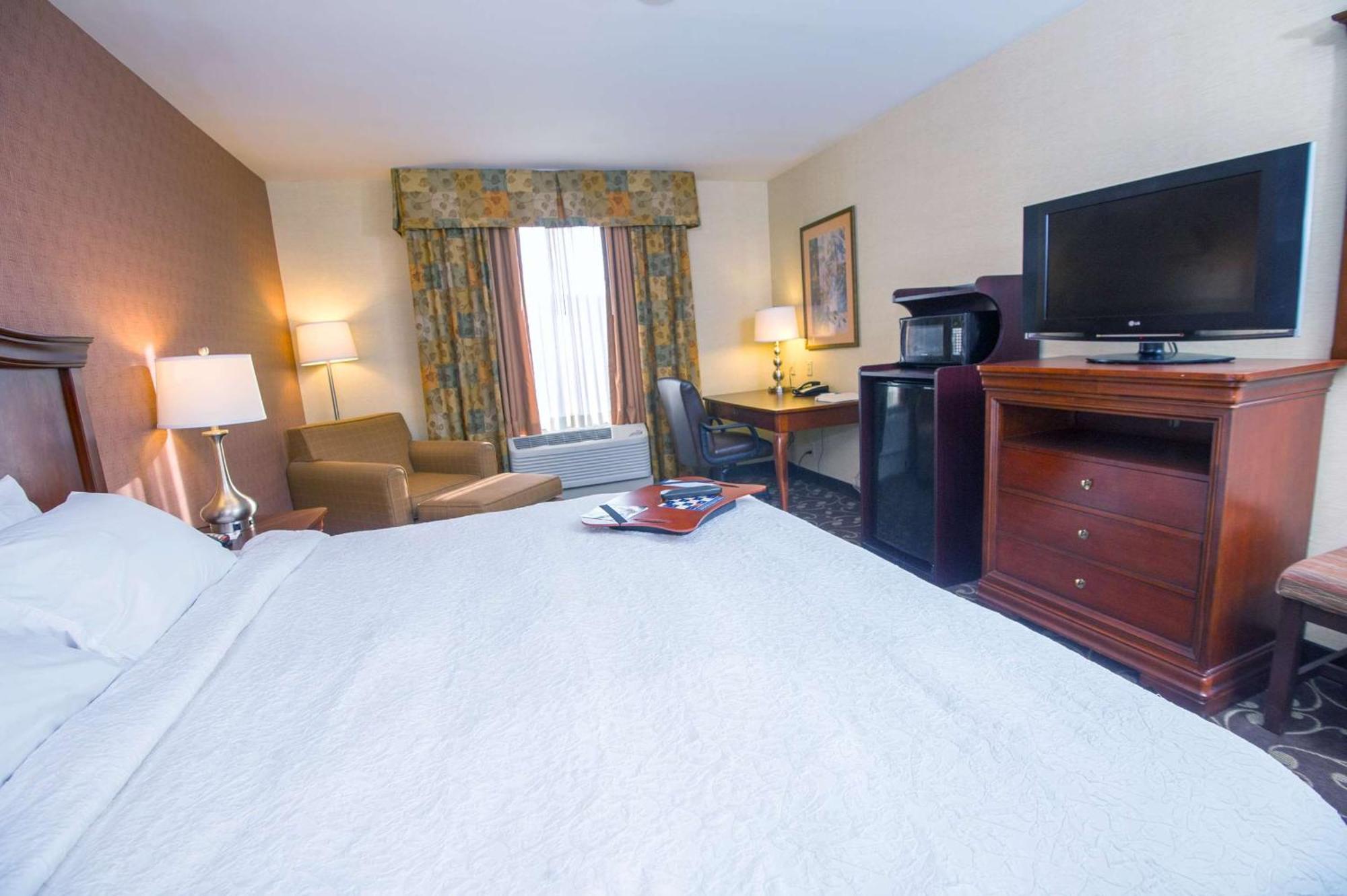 Hampton By Hilton Brattleboro Hotel Eksteriør billede